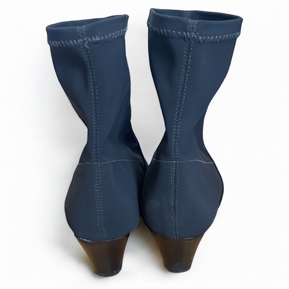 Donald J Pliner • Sophia Pull On Ankle Bootie Black Size 9 - Picture 5 of 8